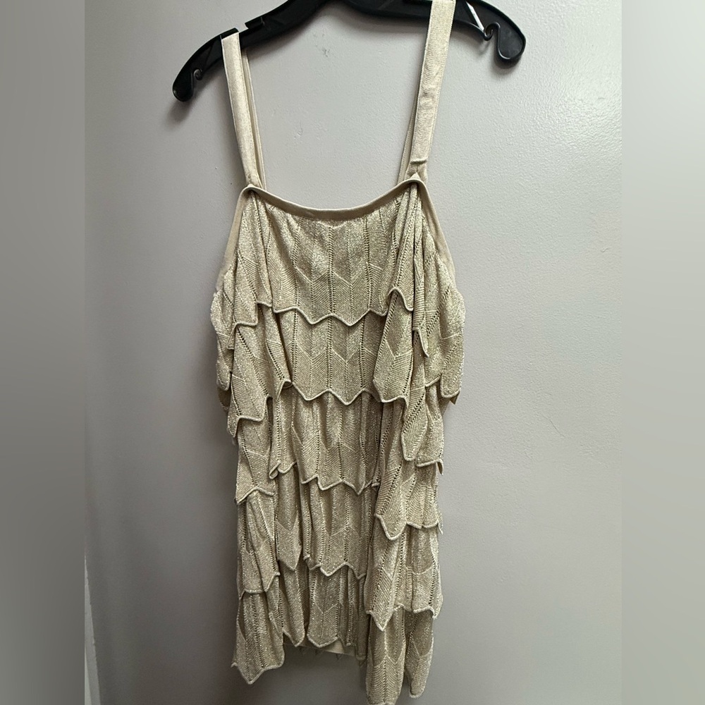 2/$29 on $29 Tops. EUC White House Black Market Adjustable Metallic Gold Top XL